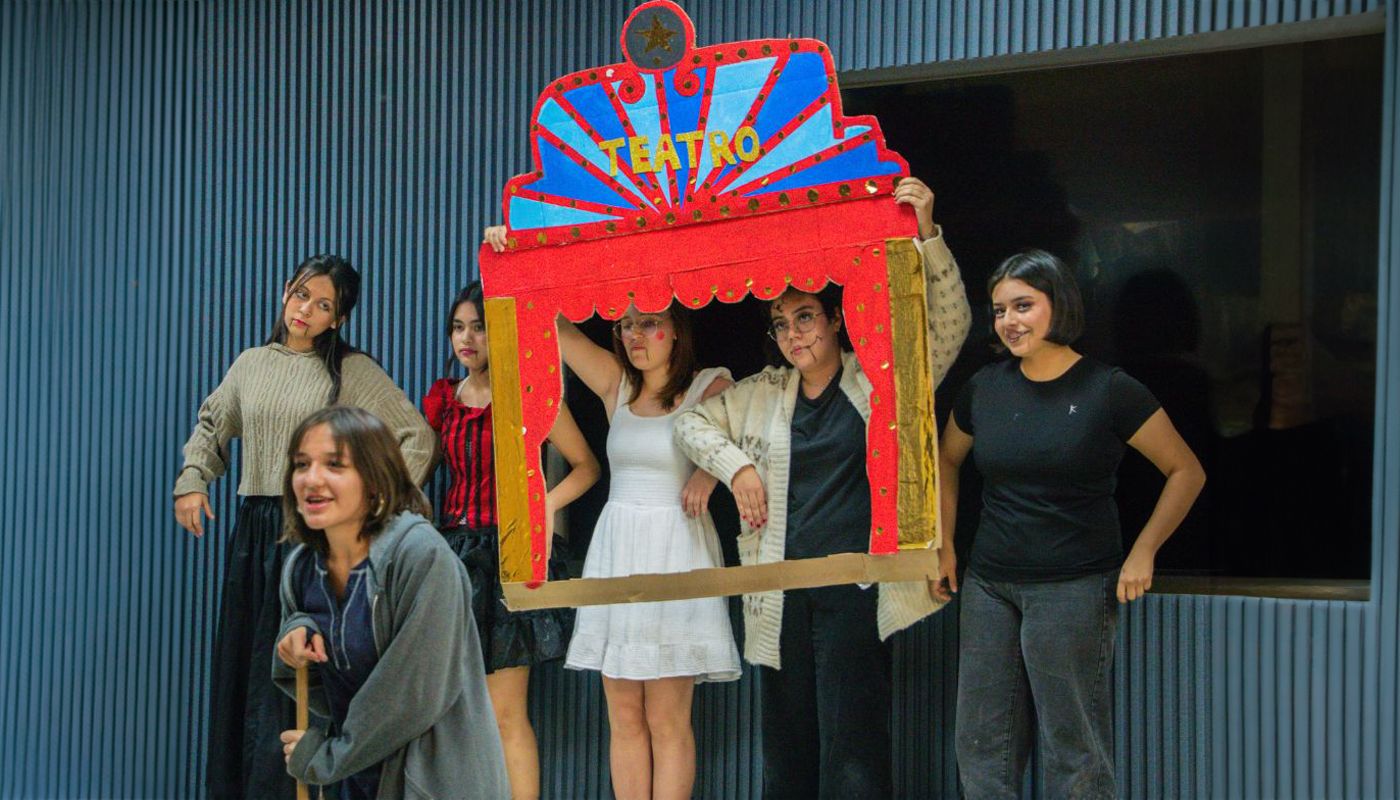 Alumnos de Preparatoria OAK en actividades de arte y cultura en Celaya